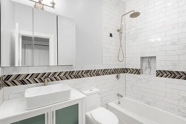 Rented by Corcoran | media 25