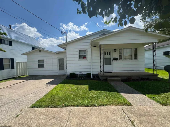 102 Randolph St, Buckhannon, WV 26201
