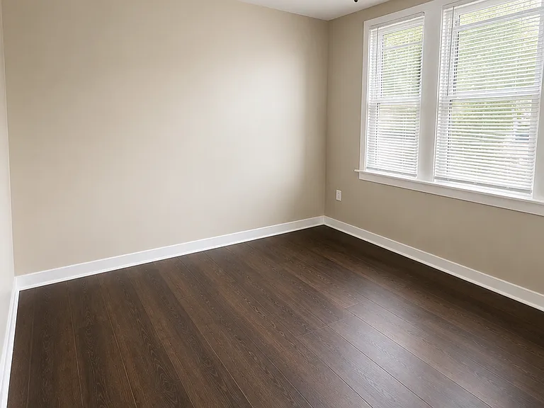 4011 Gilham St — Photo 5