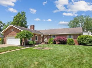 3300 Mapleton Cres, Chesapeake, VA 23321