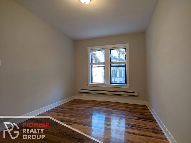 3721 N Pine Grove Ave #3720-E1 — Photo 12