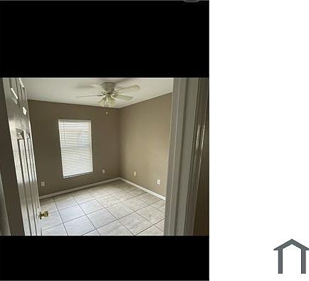 2nd image of 3810 Carroway St