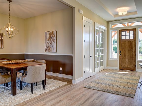 Example of an Entryway