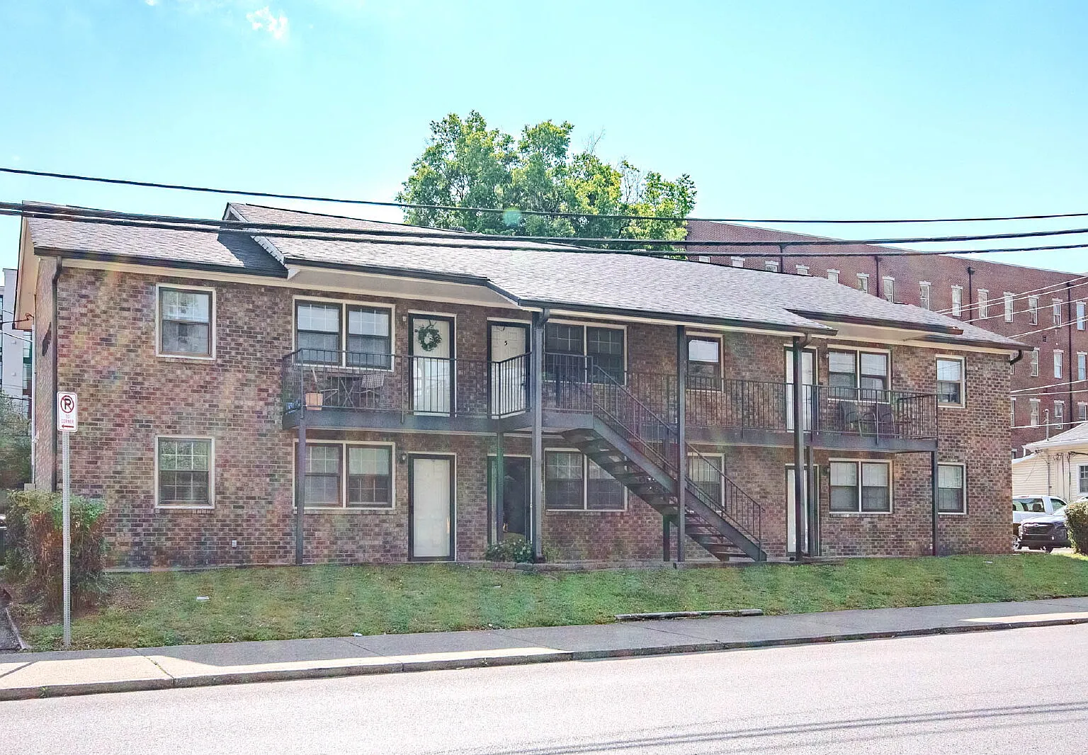 1 bed, 608 sqft, $1,100 — Photo 1