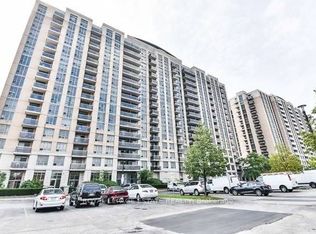 8 Mondeo Dr #303, Toronto, ON M1P 5C7