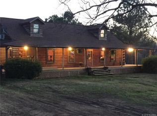 2101 W Country Club Rd, Claremore, OK 74019