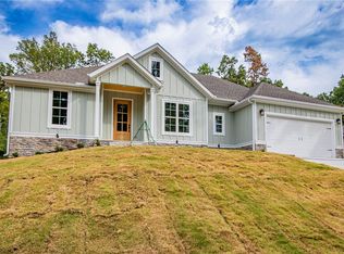 11 Quantock Hills Dr, Bella Vista, AR 72715
