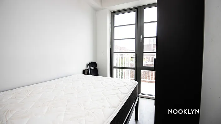 Rented by Nooklyn NYC LLC | media 47