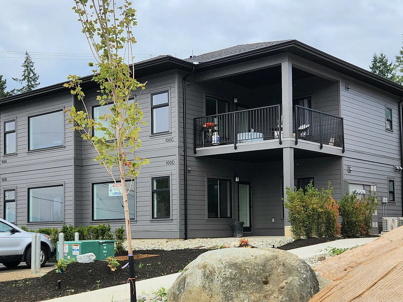 3 bed, 1245 sqft, $2,850 — Photo 1
