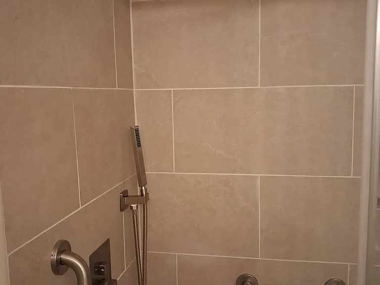 125 E Los Arcos — Photo 10
