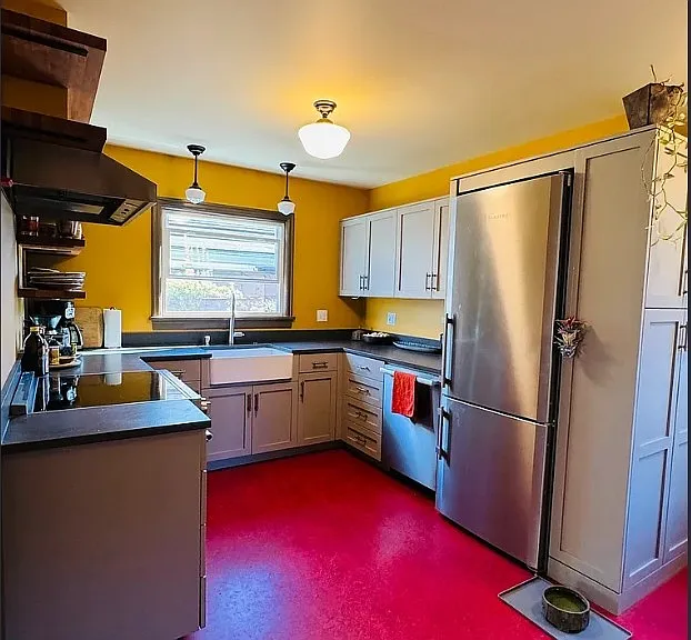 3775 SE 10th Ave — Photo 10