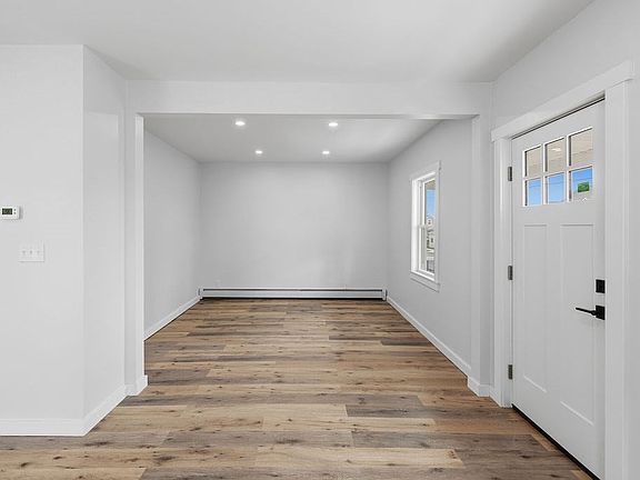 5th image of 14 Bolton Rd