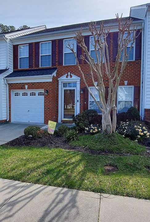 1st image of 5819 Park Creste Dr