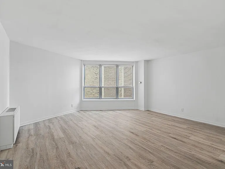 224 W Rittenhouse Sq #30-2602 — Photo 2