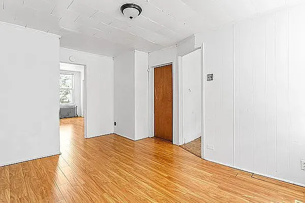 154 Conselyea St #2 — Photo 3