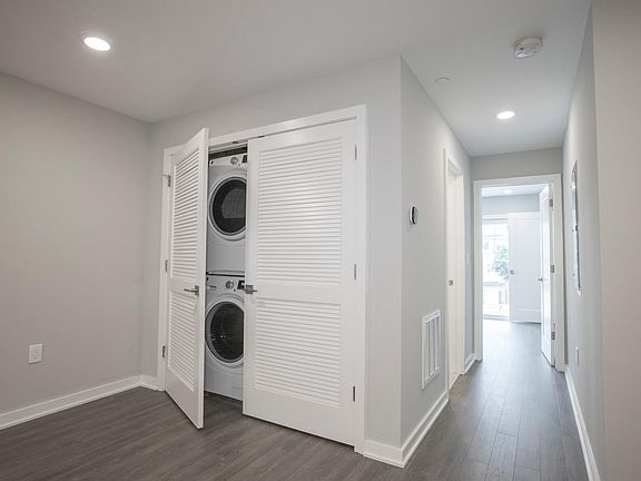 5th image of 714 N 19th St #5