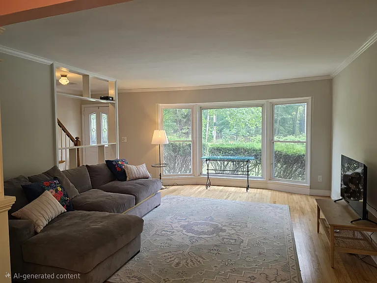 398 Convent Rd — Photo 6