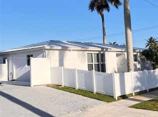 325 SE 4th Ave, Dania, FL 33004