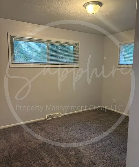8613 E 114th St — Photo 17