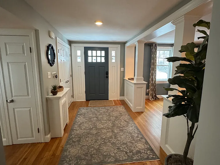 11 Rezza Rd — Photo 2