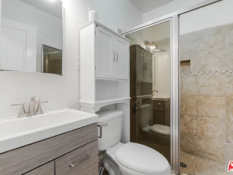 8222 Vanscoy Ave — Photo 10