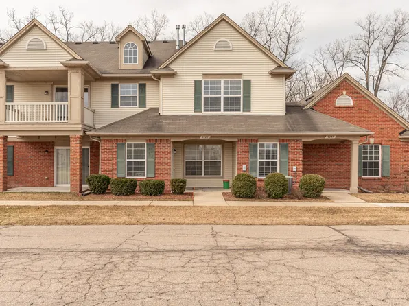 9237 Nature View Ln, Ypsilanti, MI 48197