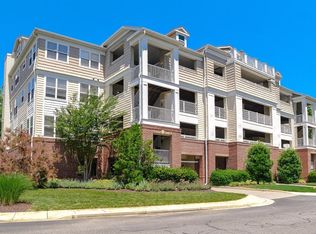 334 Oyster Bay Pl #401, Solomons, MD 20688