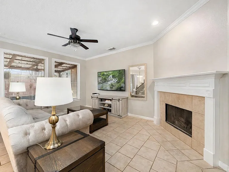 24647 Hampton Lakes Dr — Photo 7