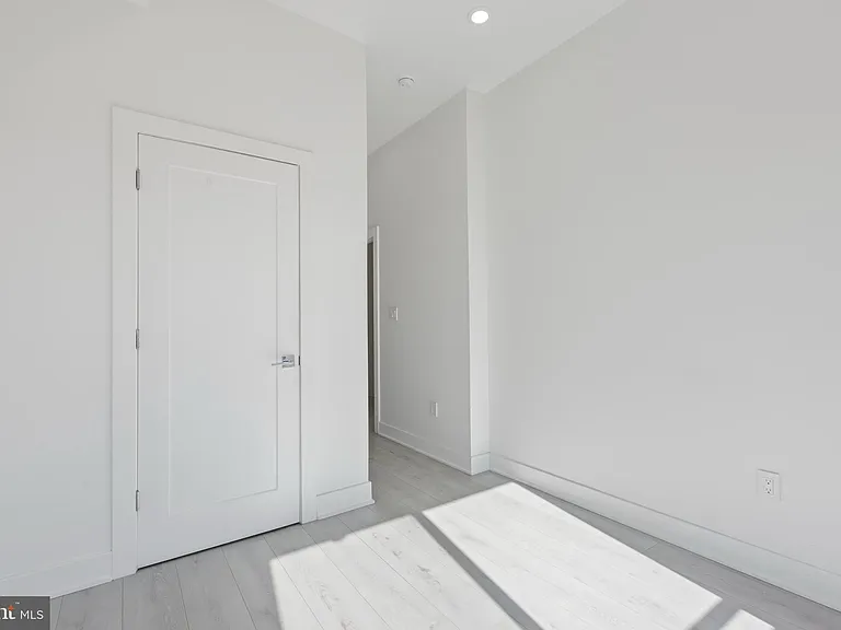 1202 Longfellow St NW #3 — Photo 20