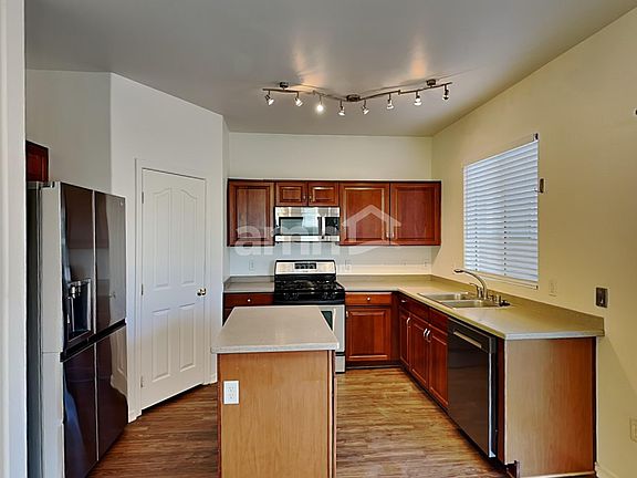 4th image of 7025 S 42nd Ave