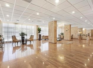 1965 S Ocean Dr APT 5M, Hallandale Beach, FL 33009