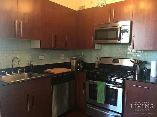 Rented by NY Living Solutions | media 4