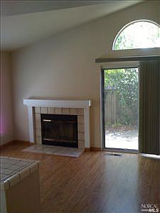 2nd image of 8561 Planetree Dr
