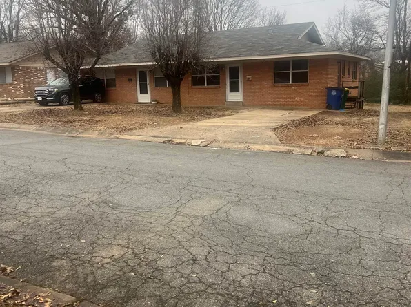 5704 Sonora Dr, N Little Rock, AR 72118