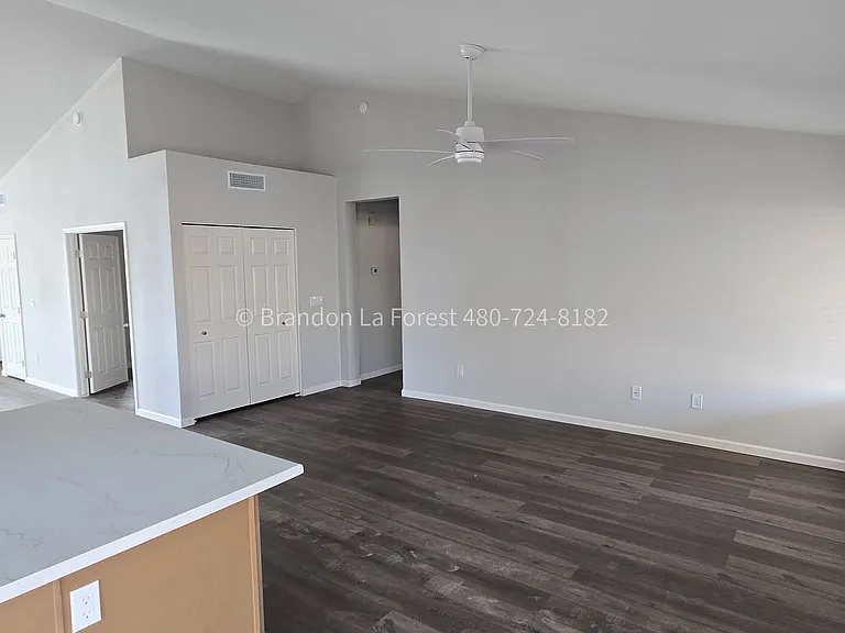 15284 N 63rd Dr — Photo 5