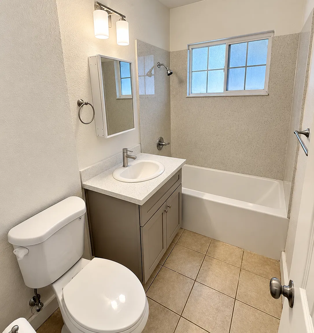 2 bed, 825 sqft, $2,300 — Photo 4