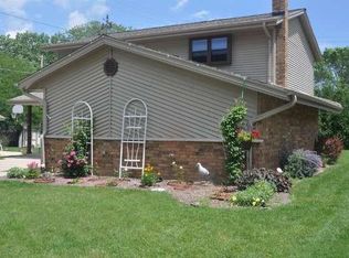 5600 S 24th St, Milwaukee, WI 53221