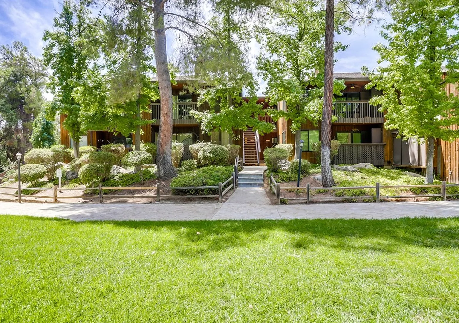 Great Alpine Rental — Photo 1