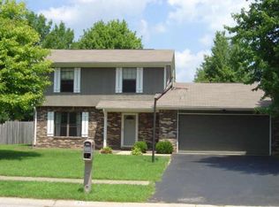 312 S Sunblest Blvd, Fishers, IN 46038