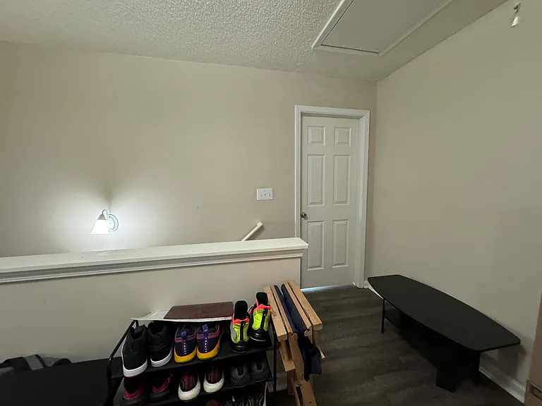 431 Windstone Trl — Photo 18