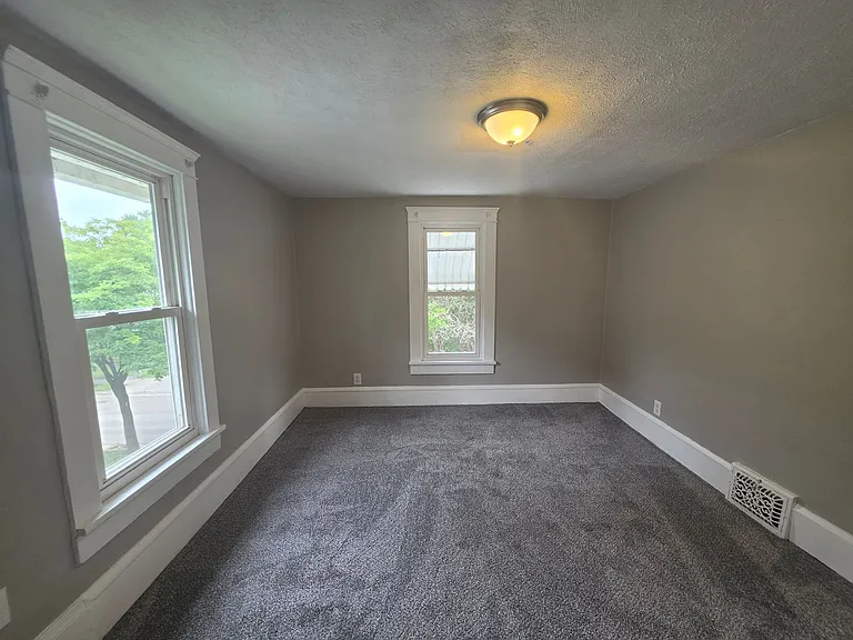 2279 13th St SW — Photo 20