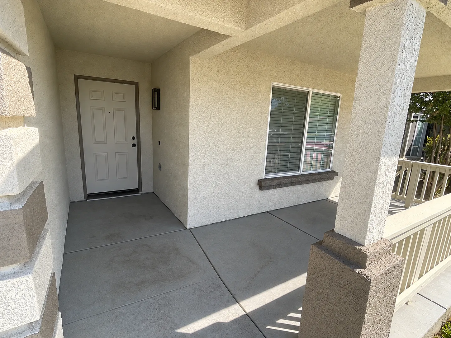 4 bed, 1833 sqft, $2,200 — Photo 4