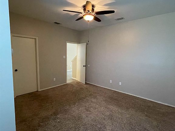 4th image of 2917 Roxboro Rd