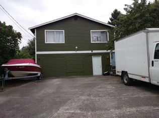 9638 51st Ave S, Seattle, WA 98118