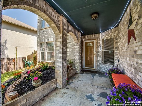 5th image of 7931 Donshire Dr