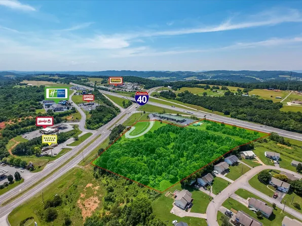 Green Valley Dr, Dandridge, TN 37725