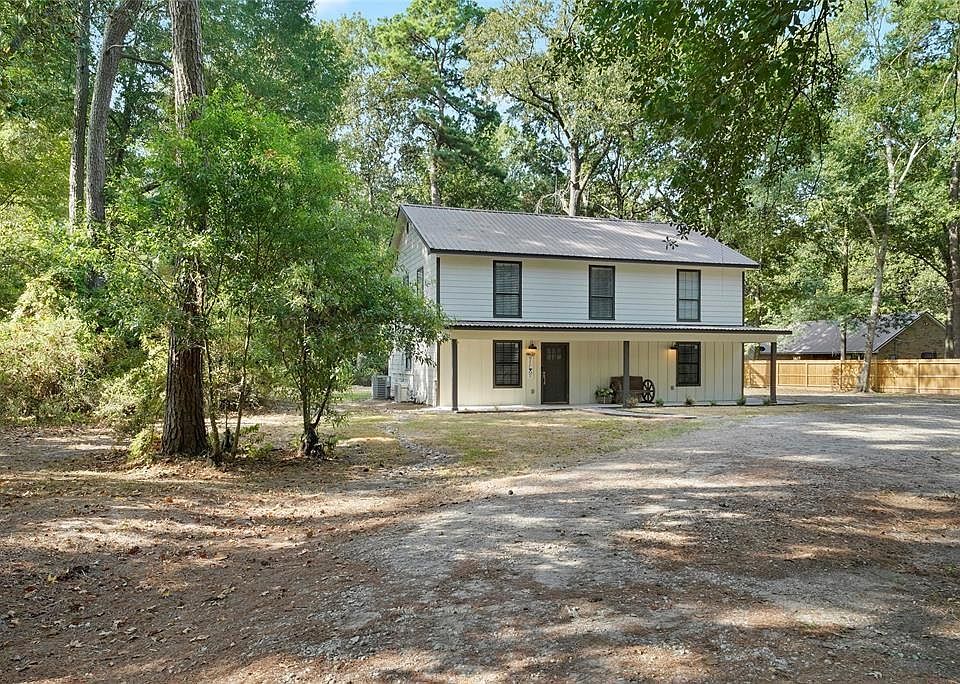 1st image of 287 Blue Lake Dr
