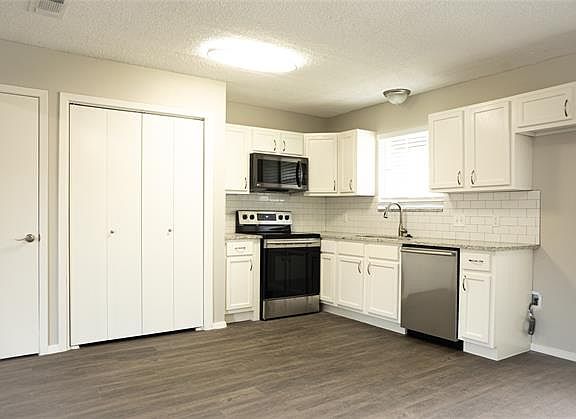 5th image of 341 Jordan Dr