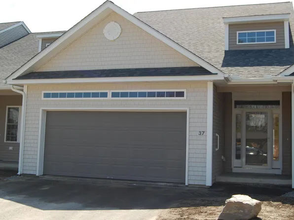 37 Sheffield Way #7D, Londonderry, NH 03053