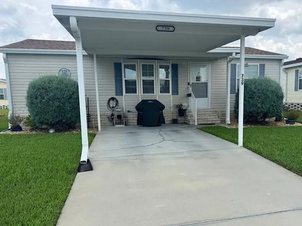 739 Red Cypress Ln, Winter Haven, FL 33881